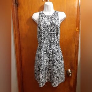 Aqua Women's NWT Blue White Gigham Abstract Criss-cross Back Dress Size XS